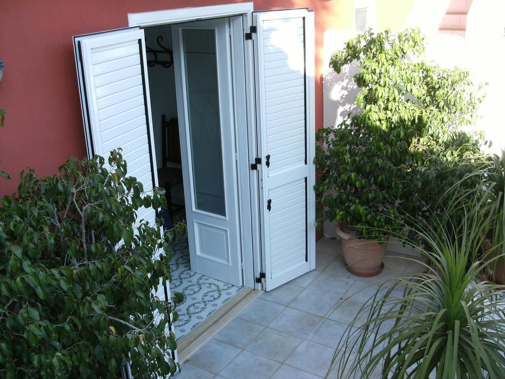 Villa Vista Mare Mela Lipari  Bagian luar foto