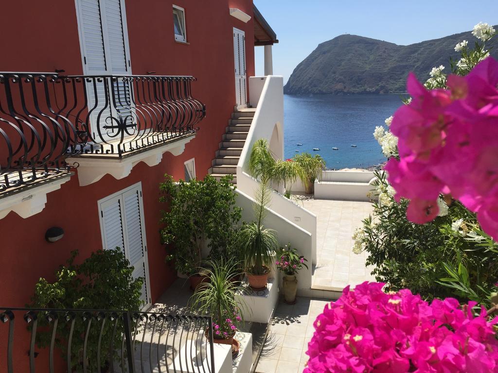 Villa Vista Mare Mela Lipari  Bagian luar foto