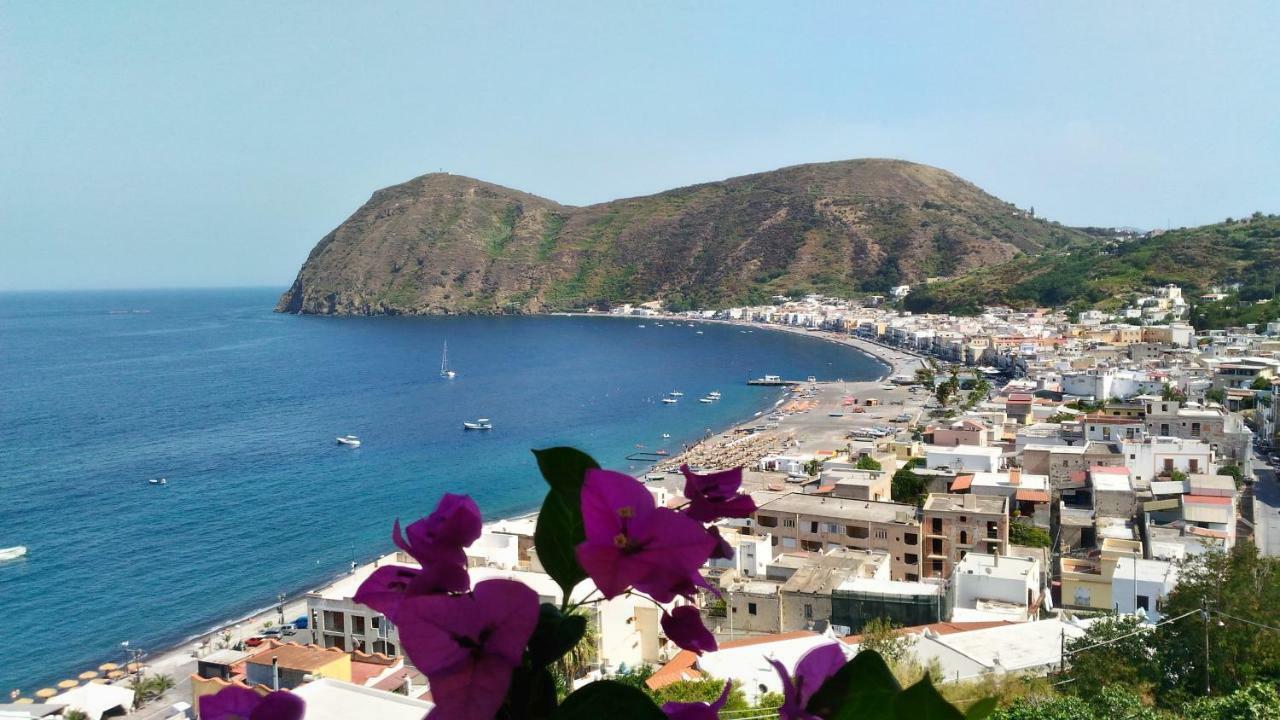 Villa Vista Mare Mela Lipari  Bagian luar foto