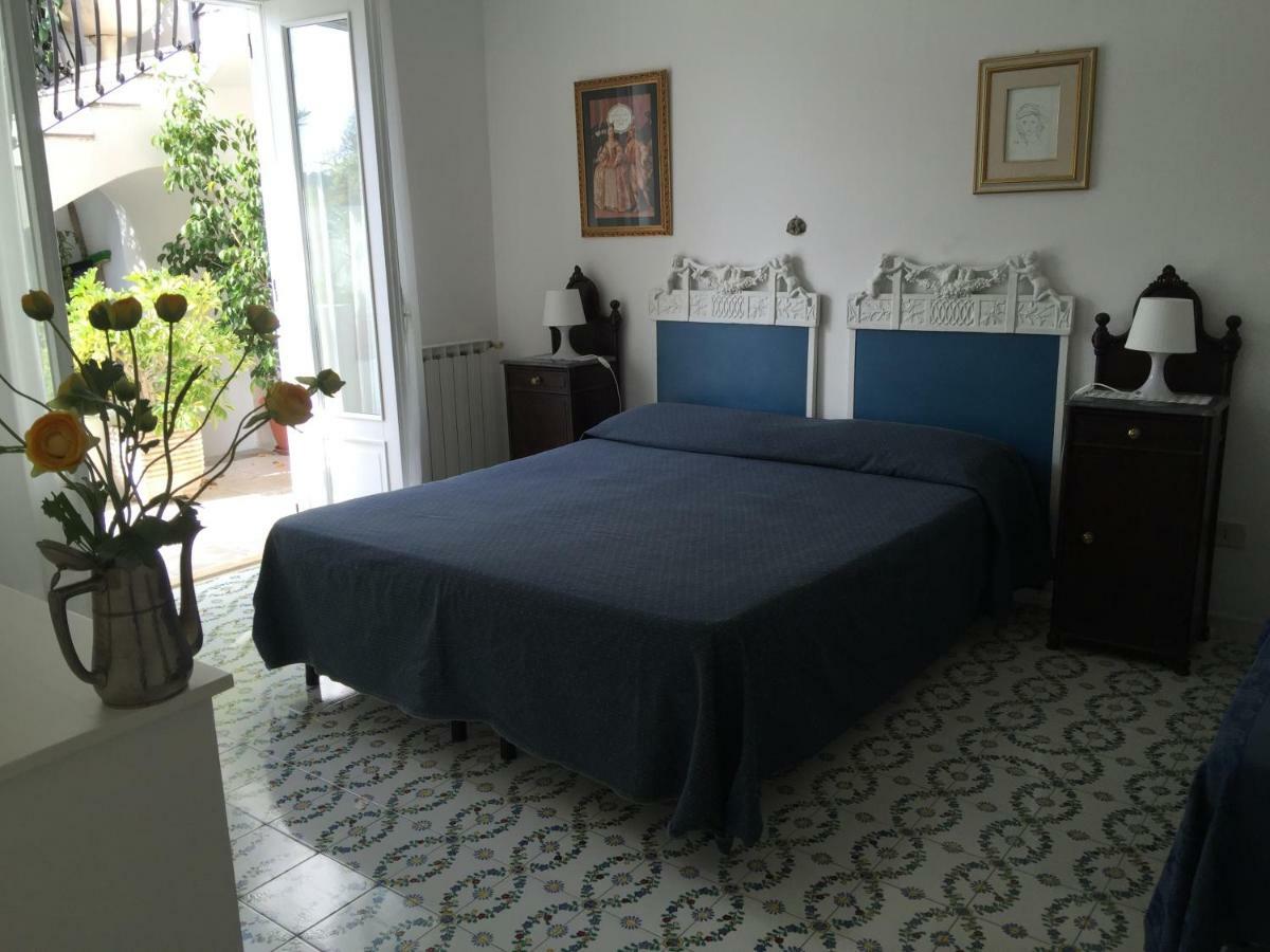 Villa Vista Mare Mela Lipari  Bagian luar foto